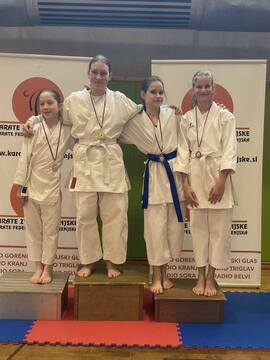 Ela Dolenc 1.mesto in Tinkara Trbižan 3.mesto